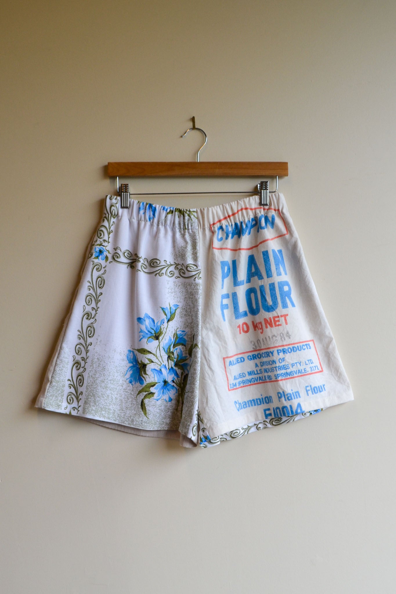 Patch Shorts | Blue Flower | Large