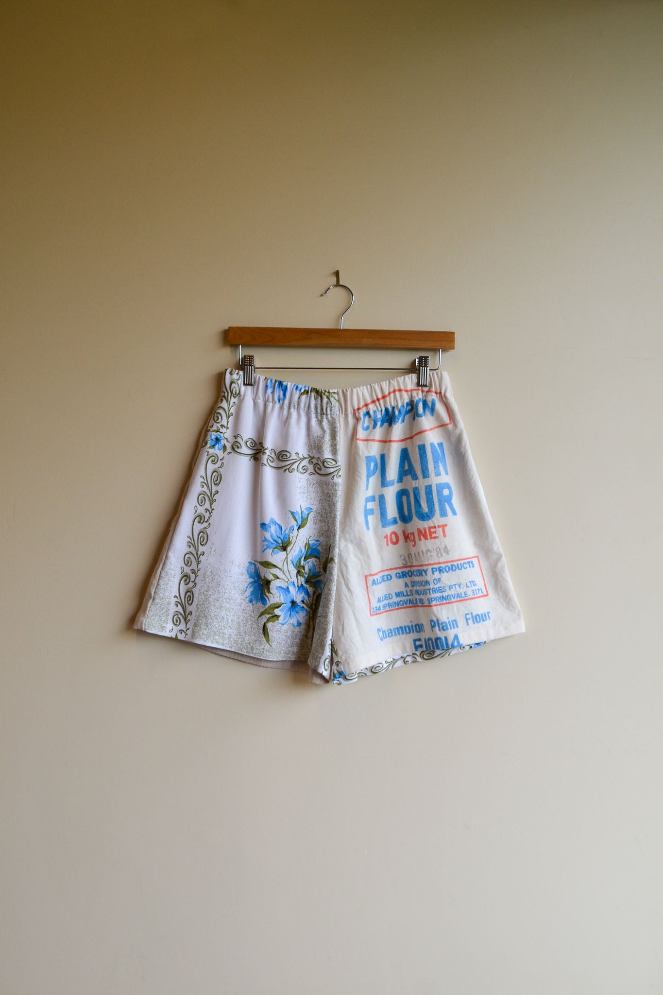 Patch Shorts | Blue Flower | Large