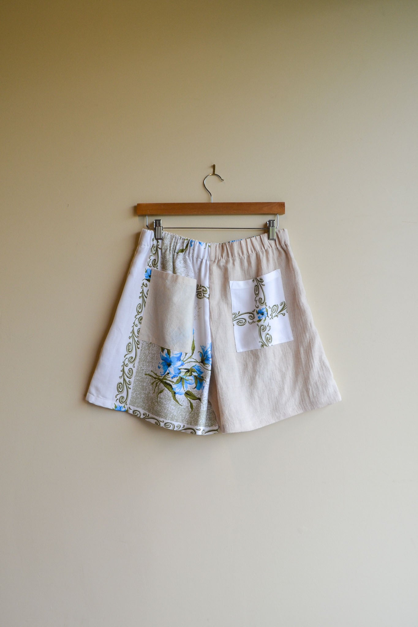 Patch Shorts | Blue Flower | Large