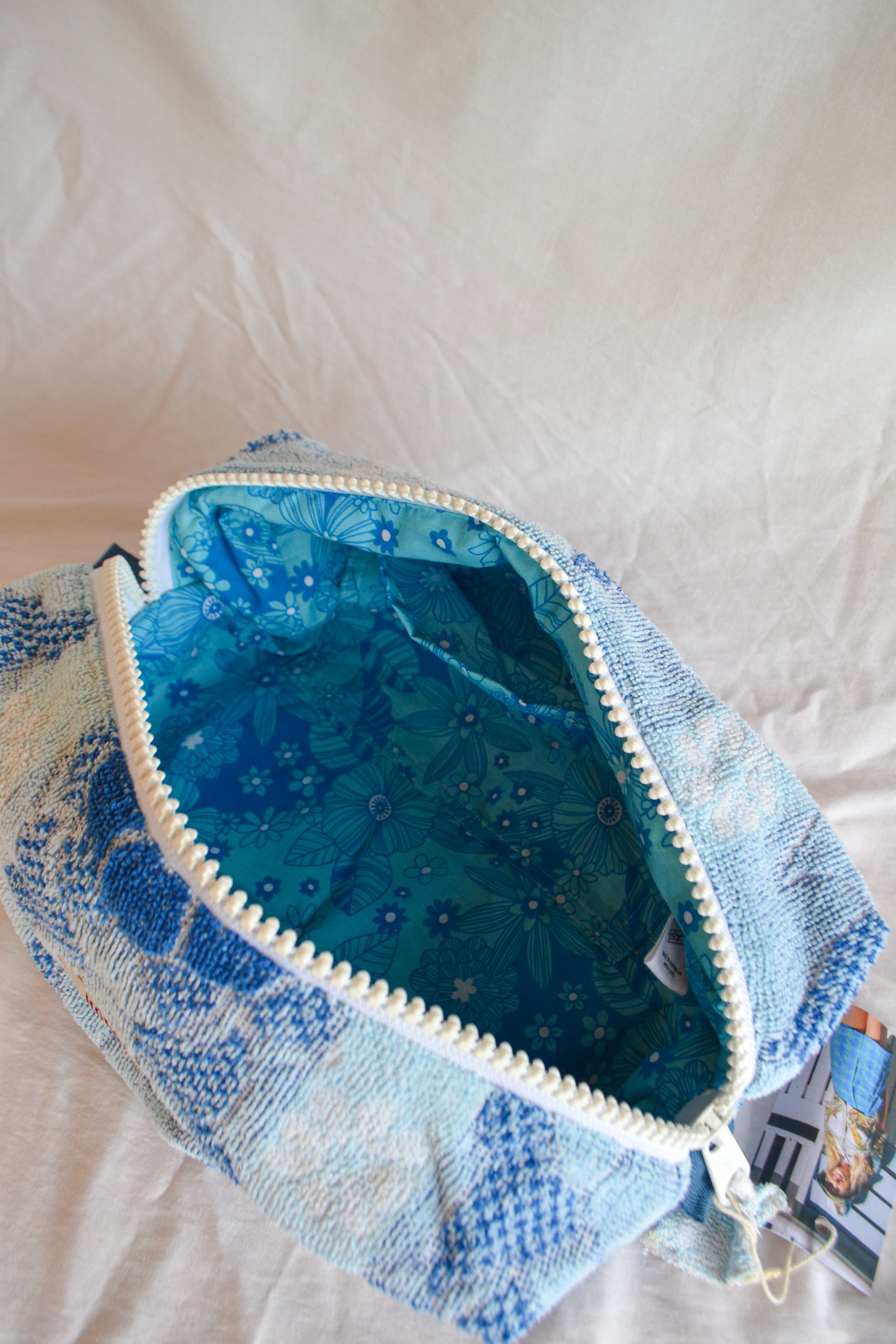 Travel Pouch | Large | Blue Flower